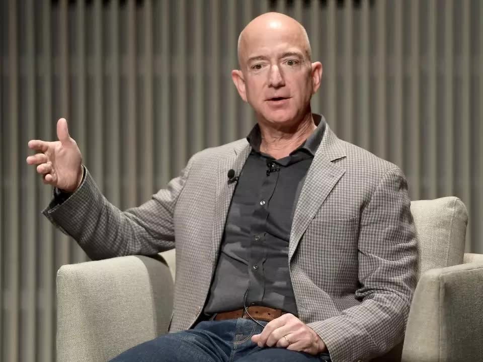 World's Richest Person Jeff Bezos Purchases House In Los Angeles For Record USD 165 Million